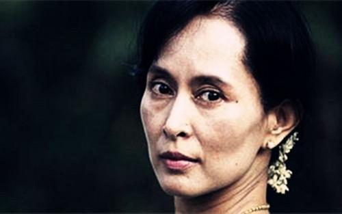 印尼民眾請願：撤銷昂山素季諾貝爾和平獎