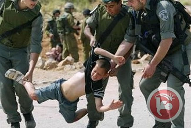 備受以色列監獄折磨的巴勒斯坦少年犯