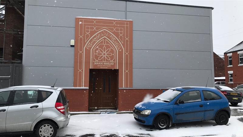 暴雪來襲，清真寺歡迎無家可歸者