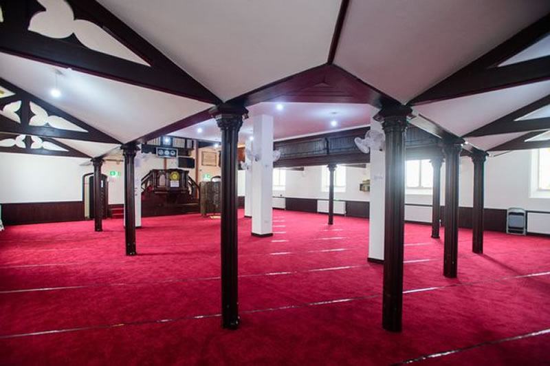 英國：廢棄教堂轉化為清真寺