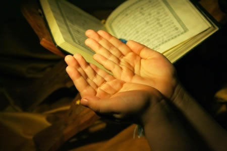 古蘭經中25段祈禱詞