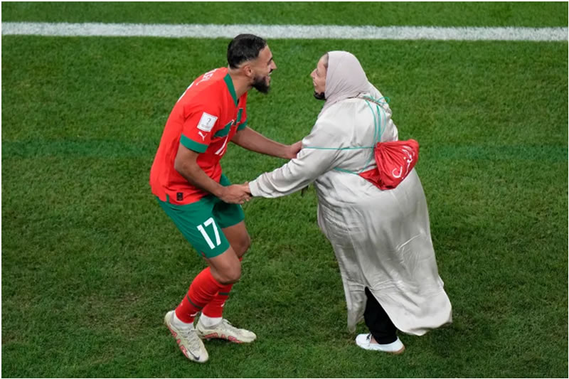 從世界盃賽場看母親和女權